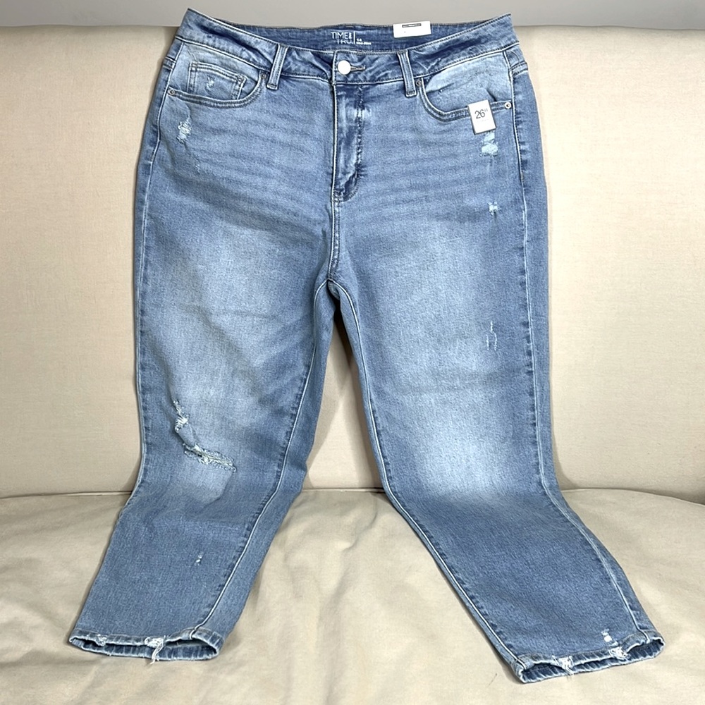 👖NWT Time & Tru Mid-Rise Slim Jeans - Picture 1 of 13